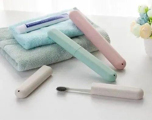 小細節(jié)大文明丨疫情防控期間差旅禮儀篇 個人衛(wèi)生用品.docx